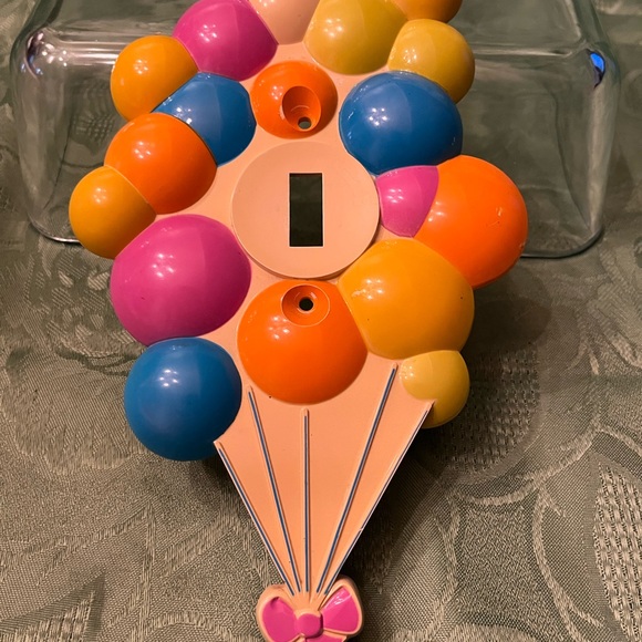 Vintage General Electric 1974 Colorful Balloon Light Switch Cover - Picture 2 of 5